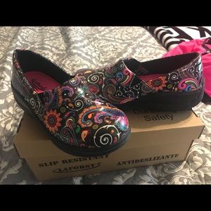 Laforst nursing shoes